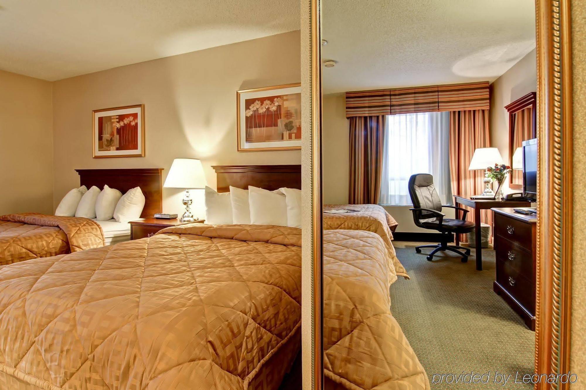 Comfort Inn & Suites Ingersoll Zewnętrze zdjęcie